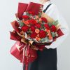 阳光美好 · 红色康乃馨花束